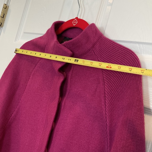 Lukastyle Raspberry Cape One Size Missy - Picture 5 of 12